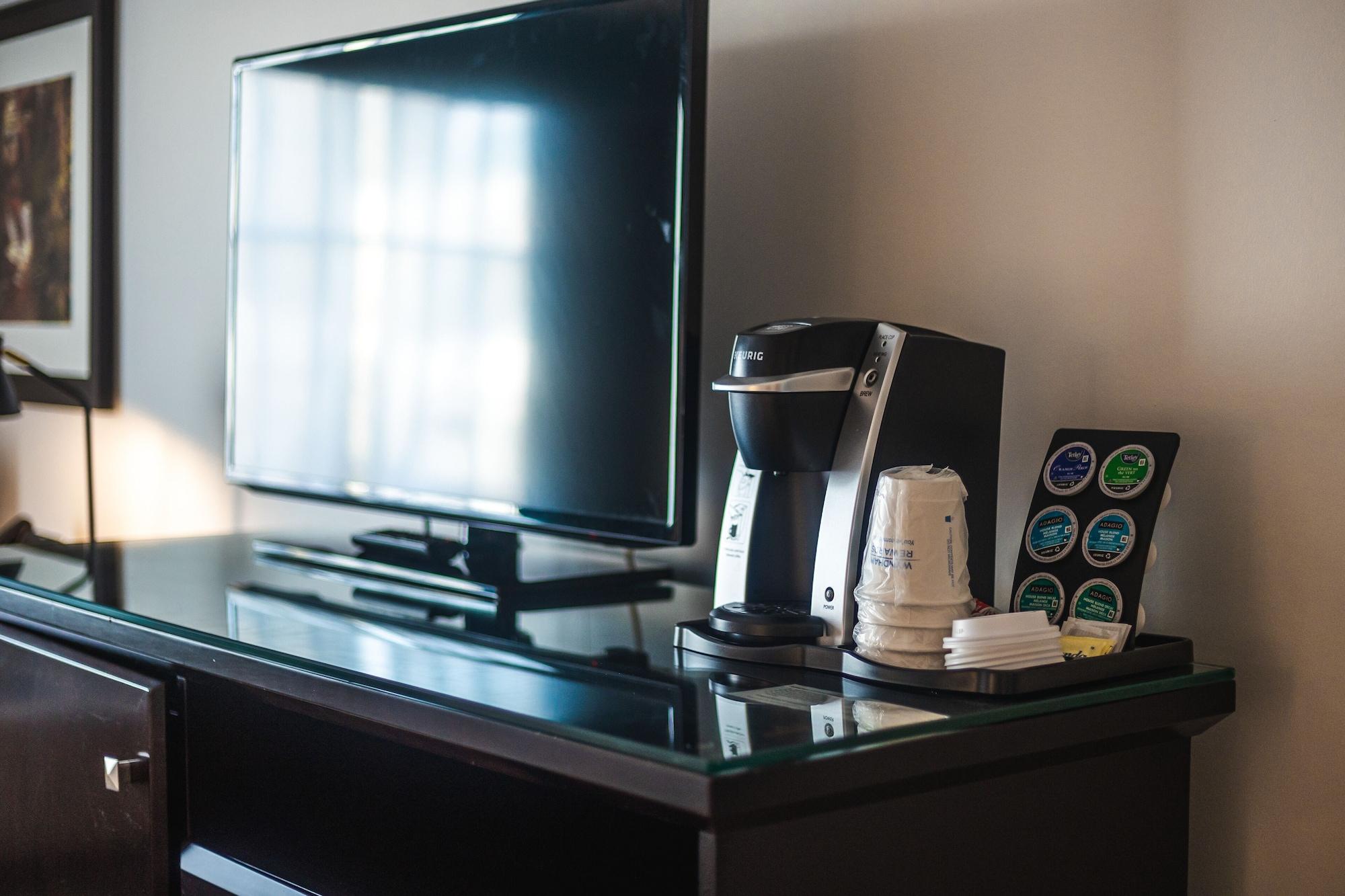 Ramada By Wyndham Surrey/langley Surrey