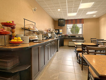 Ramada By Wyndham Surrey/langley Hotel Surrey